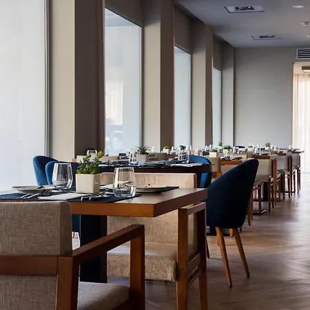 Ξενοδοχείο Melia 4*