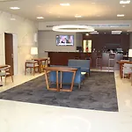 Melia Σετούμπαλ