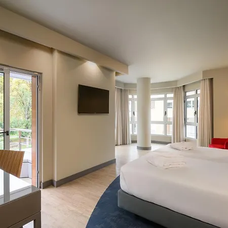 Melia Hotel 4*