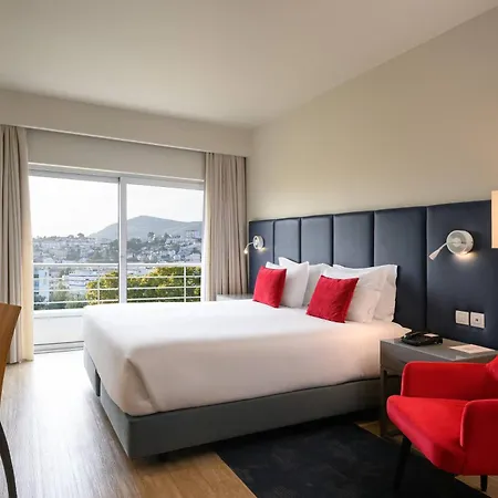 Meliá Hotel 4*
